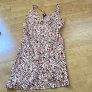 Abercrombie & Fitch NEVER Worn- brand new- tags still on size medium dress